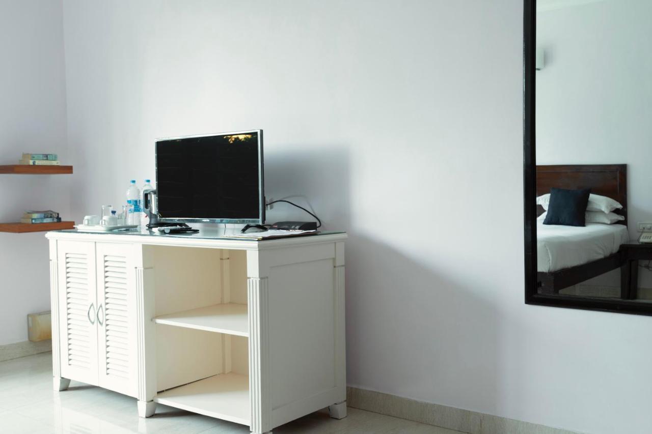 Arotel Rooms & Suites Calangute Esterno foto